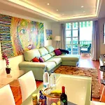 Apartamento Vista Mar Azul Elegante Y Acogedor